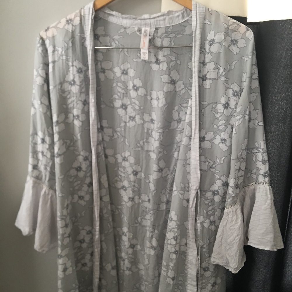 Gilligan & O’Malley Robe